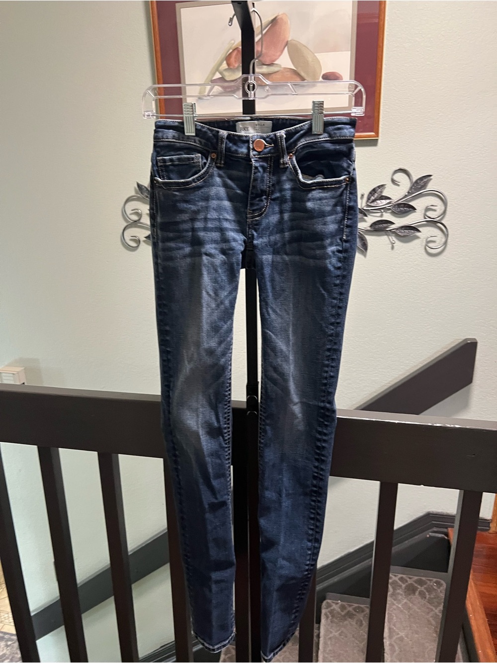 Silver Jeans Women's Dark Wash Straight Leg Jeans 25 x 32 #DJ095